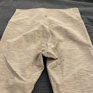 Lululemon Wunder Under, white/grey size 10 leggings